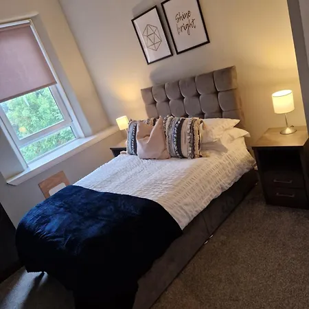 Star Apartment Дамбартон Экстерьер фото